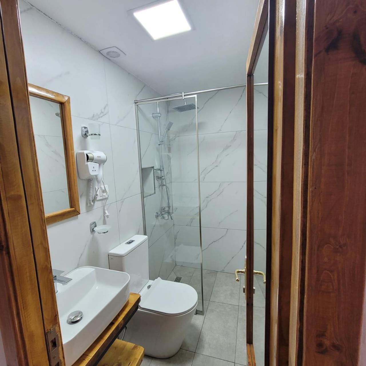 Jona Apartmán Gjirokastër